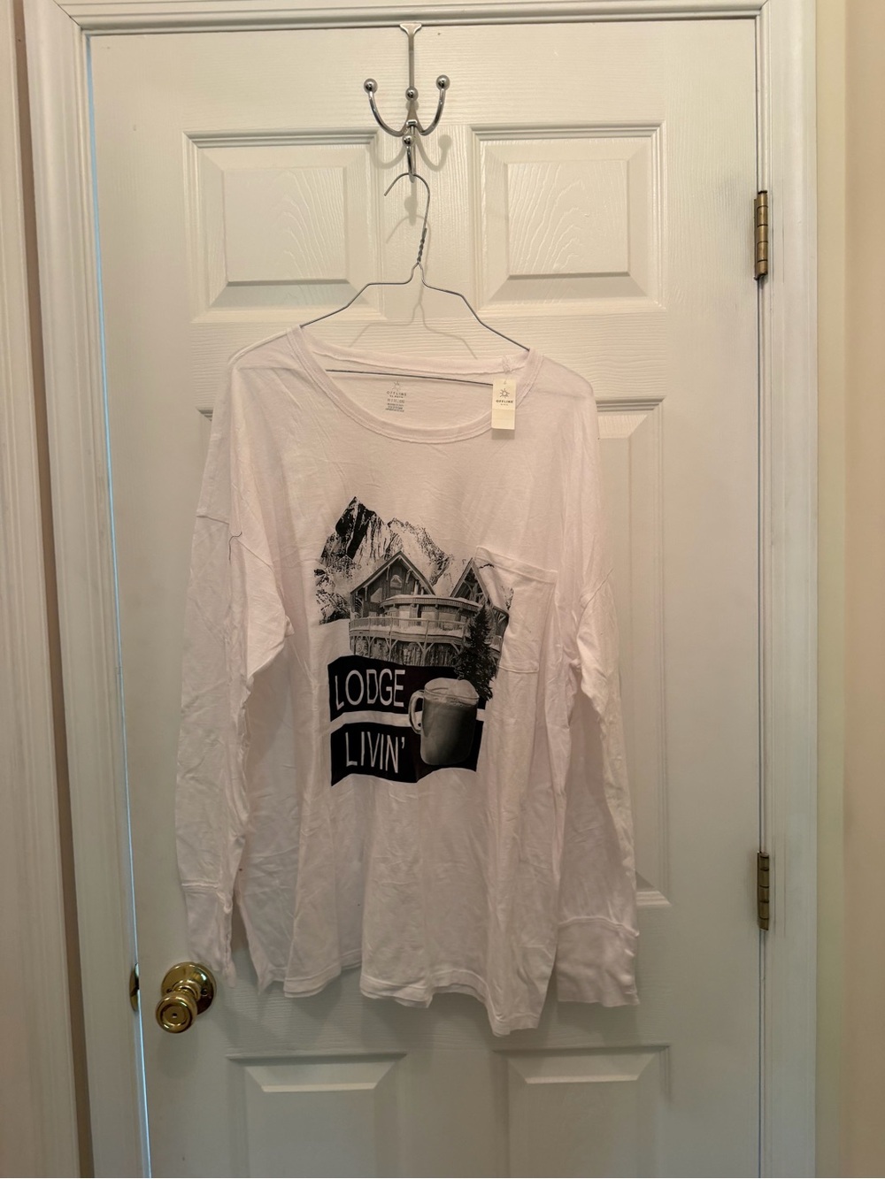 aerie White Long-Sleeve Lodge Graphic Tee
